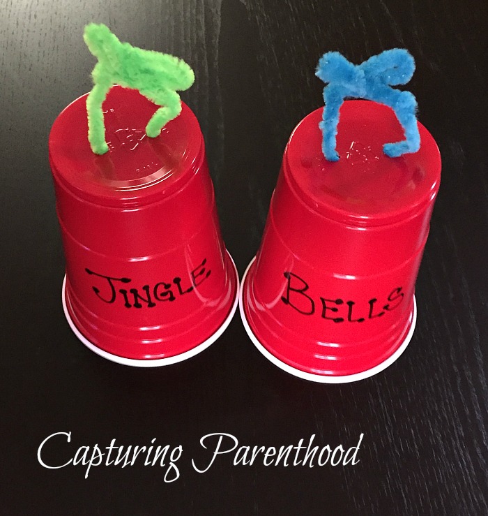 Jingle Bells Christmas Craft - The Resourceful Mama