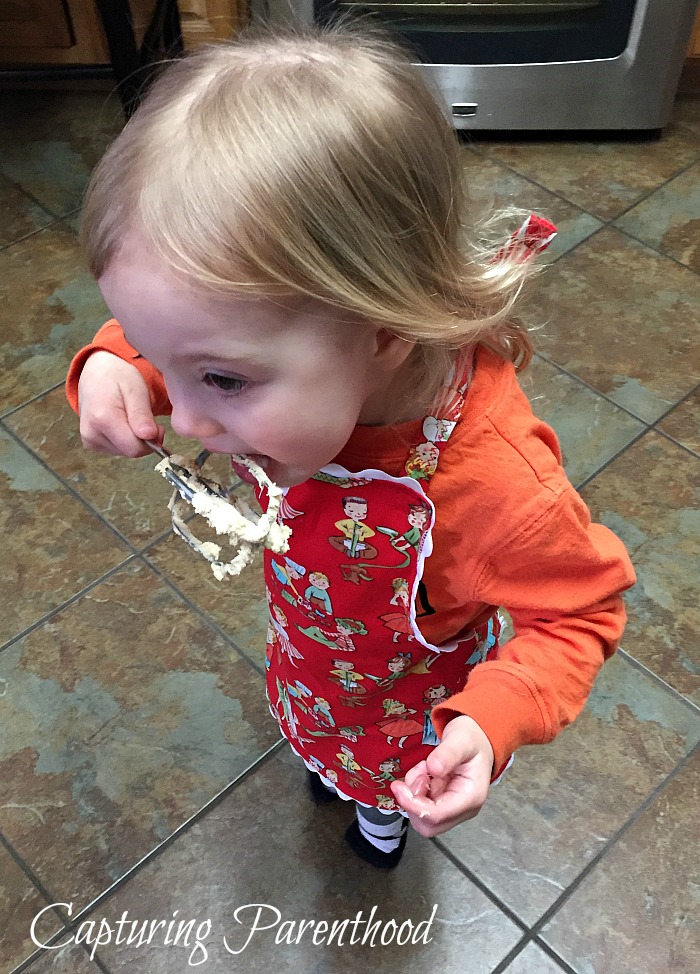 Chocolate Chip Cookies for Cookie Monster © Capturing Parenthood