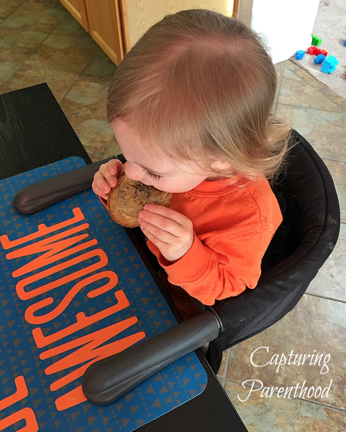 Chocolate Chip Cookies for Cookie Monster © Capturing Parenthood