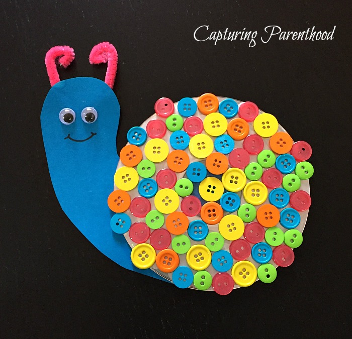 Springtime Toddler Crafts © Capturing Parenthood