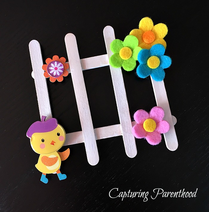 Springtime Toddler Crafts © Capturing Parenthood