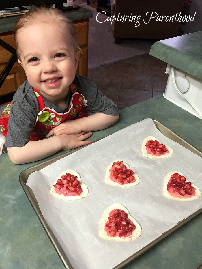 Strawberry & Cream Cheese Pastry Hearts © Capturing Parenthood