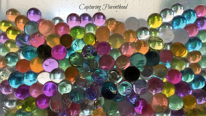 Water Bead Sensory Exploration © Capturing Parenthood