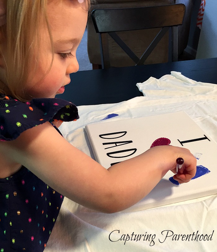 A Heartfelt Father's Day Craft © Capturing Parenthood