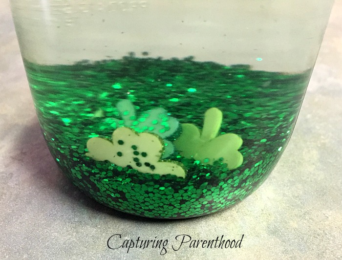 Glittering Shamrocks Sensory Bottle © Capturing Parenthood