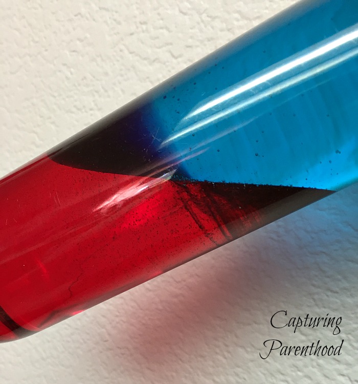 How to Make a Color Mixing Sensory Bottle - Preschool Inspirations