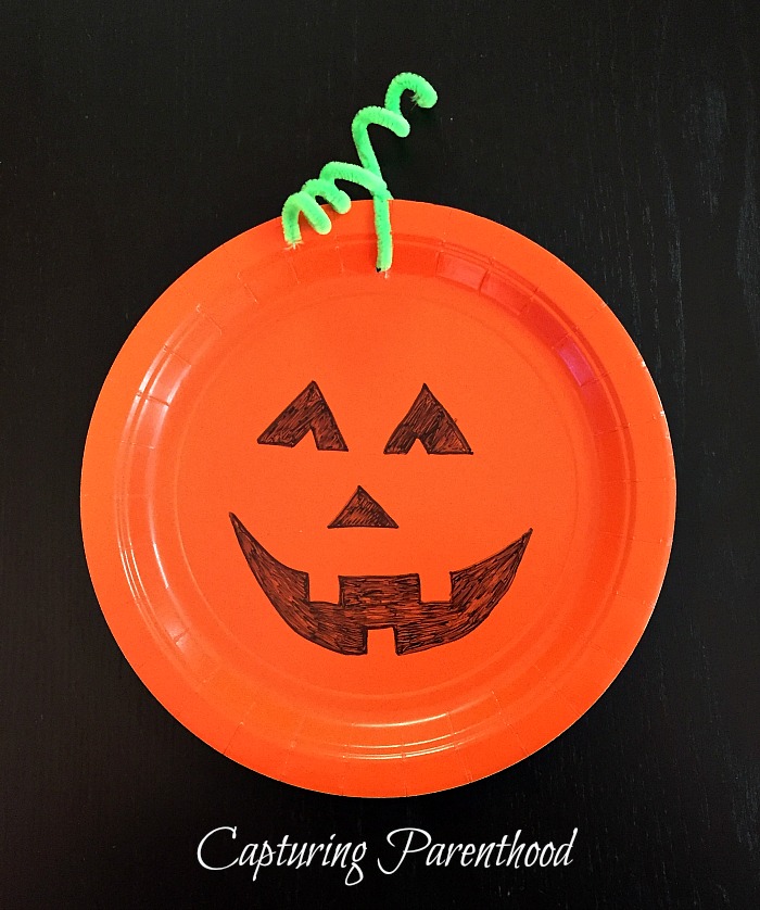 Paper Plate Eyeball Craft Idea For Halloween