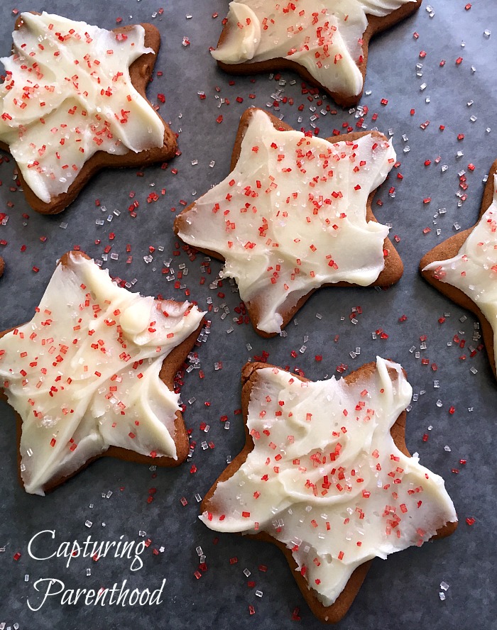 Gingerbread Cookies © Capturing Parenthood