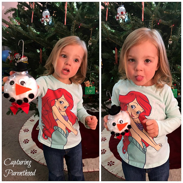 Simple Snowman Ornaments © Capturing Parenthood