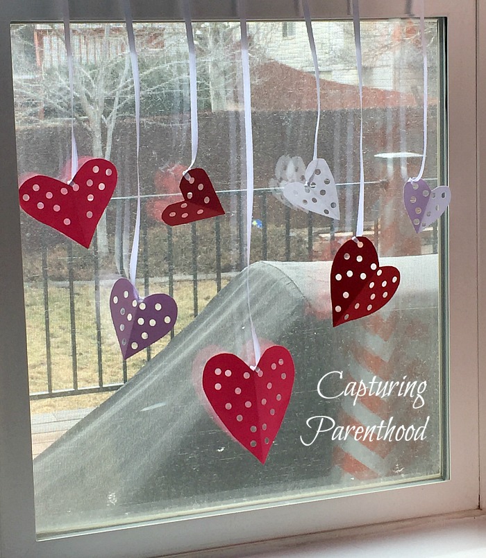 Heart-Filled Valentine's Day Crafts (2018) © Capturing Parenthood