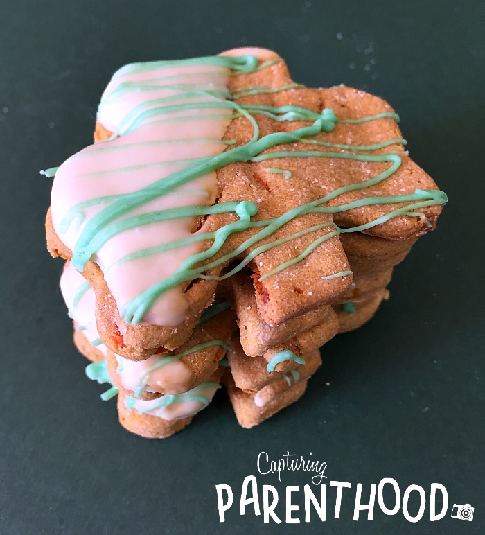 Sweet Potato & Carrot Dog Treats © Capturing Parenthood
