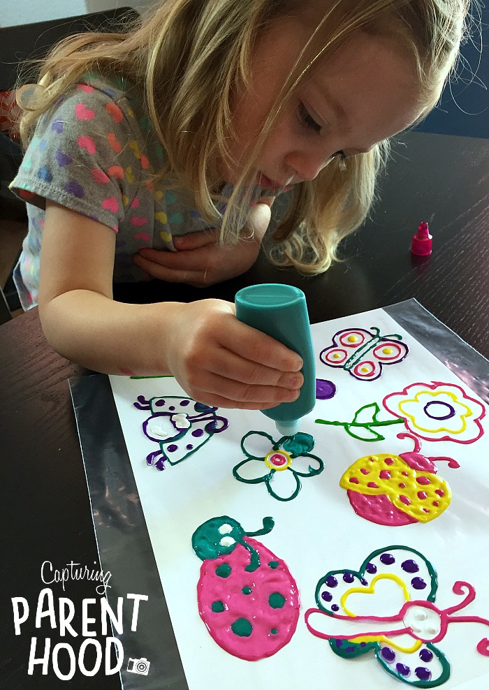 Puffy Paint Window Clings © Capturing Parenthood