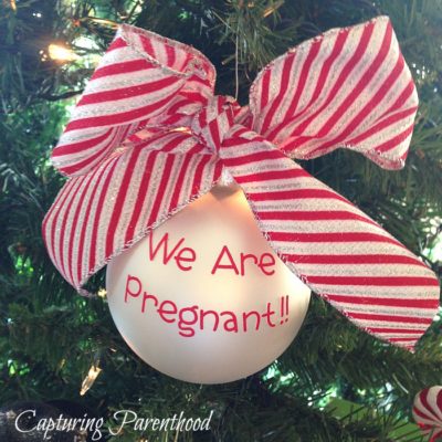 Pregnancy Announcement © Capturing Parenthood