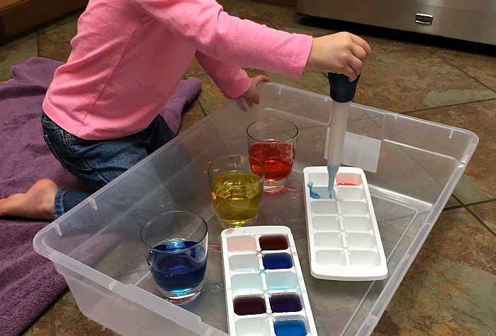 Color-Mixing Water Transfer © Capturing Parenthood