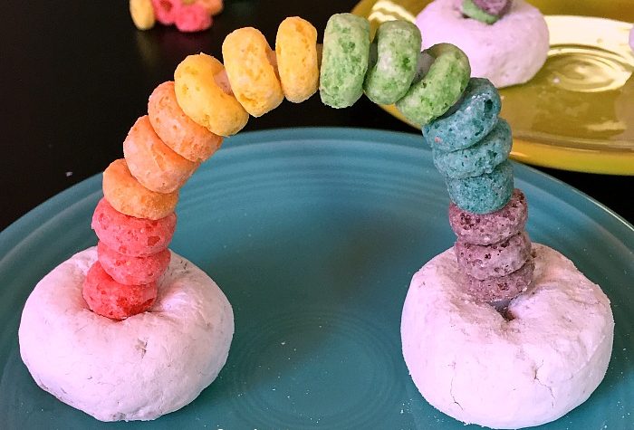 Froot Loops Rainbow Snack © Capturing Parenthood