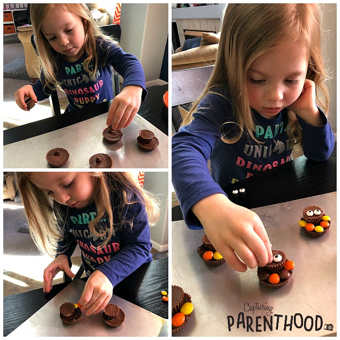 Reese's Turkeys © Capturing Parenthood